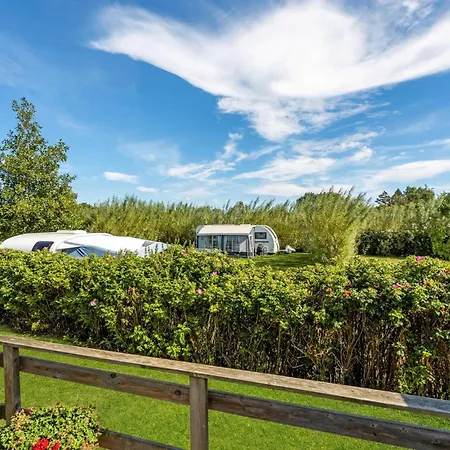 Holiday home Lovely In With Wifi *