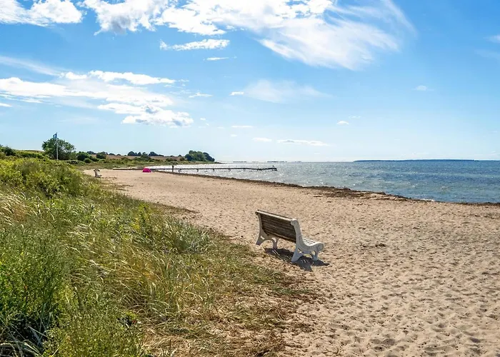 Lovely In With Wifi Holiday home