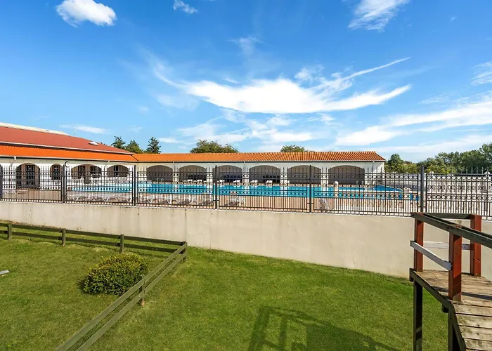 Lovely In With Wifi Holiday home *